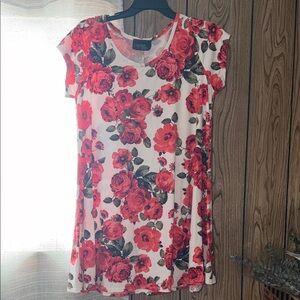 Rose Print Short Sleeve Women's Top